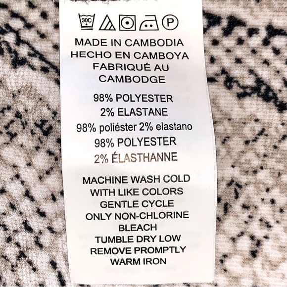 Michael Kors Chic Snake Print Top Size XS - Picture 7 of 7